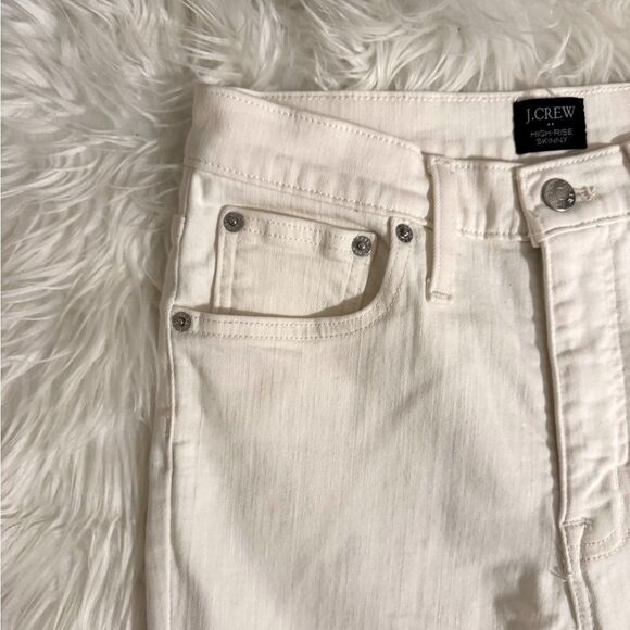 J. Crew High Rise Skinny Jean in White Size 27 - Picture 9 of 11